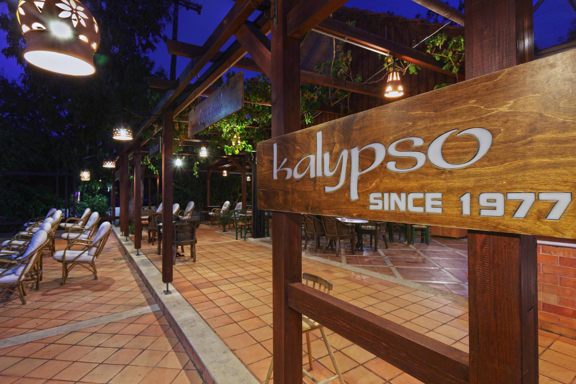 Kalypso Hotel Элунда Экстерьер фото